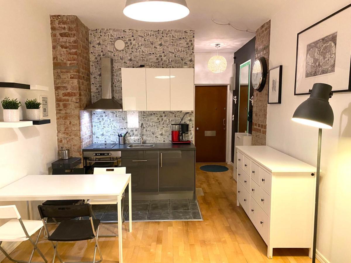 Cozy Gem In The Heart Of Design District Apartman Helsinki Kültér fotó